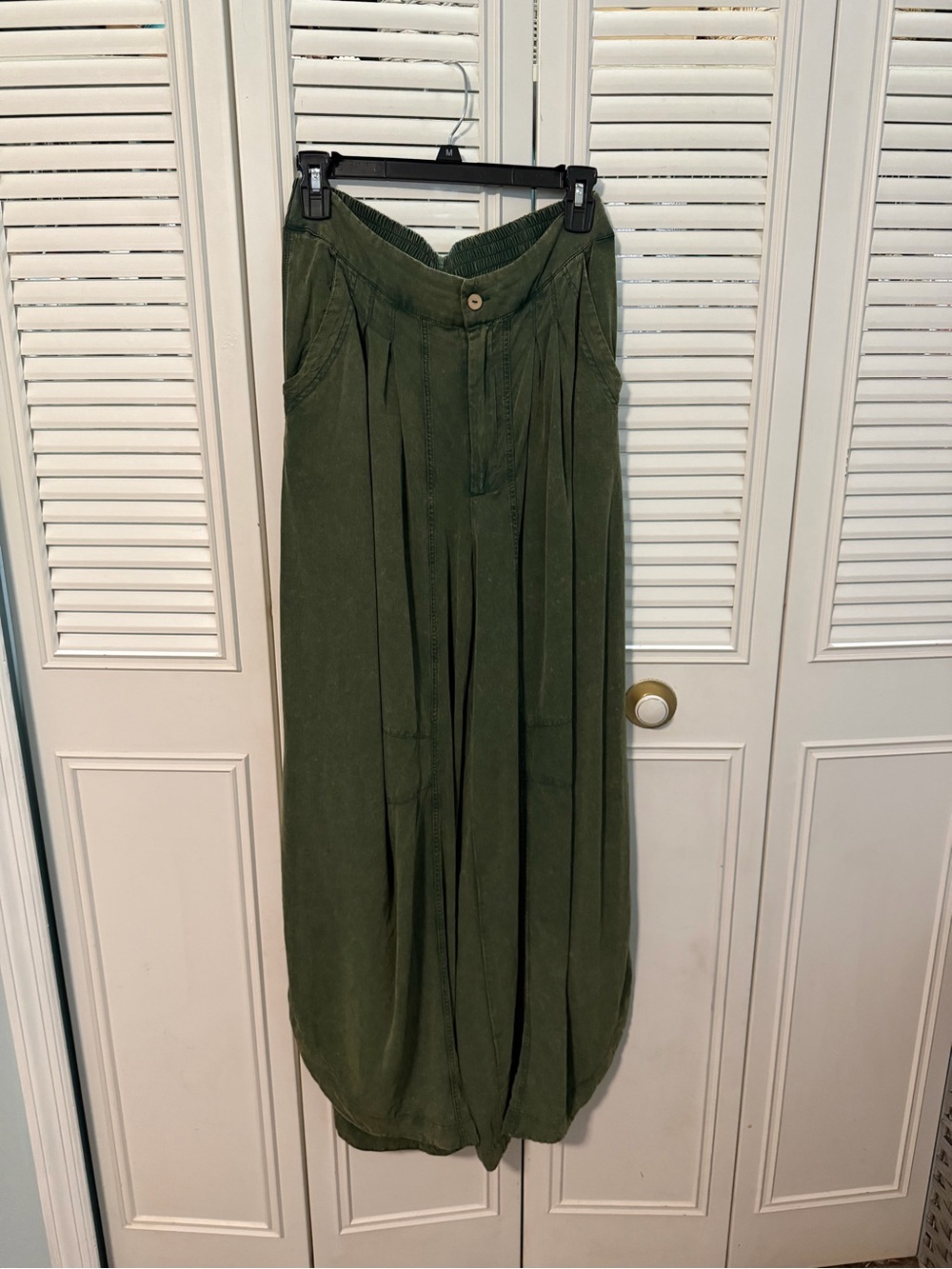 Green Ruched Pants